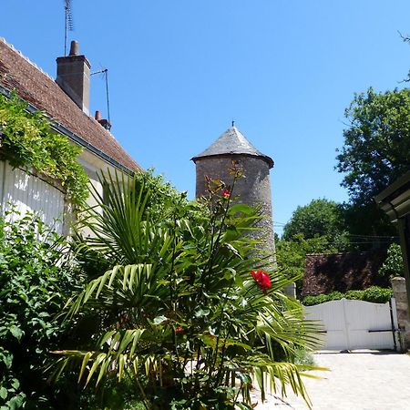 Gite De La Tour De Loire - 65 M2 Au Pied D'Une Tour De Gue Du 17Eme Siecle Mer Eksteriør bilde